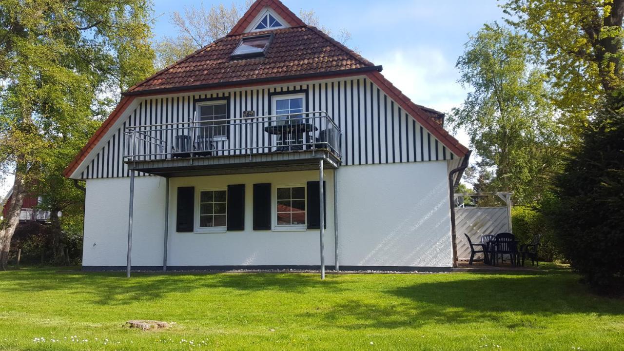 Ferienwohnung Muehlenstr. Prerow Exterior photo
